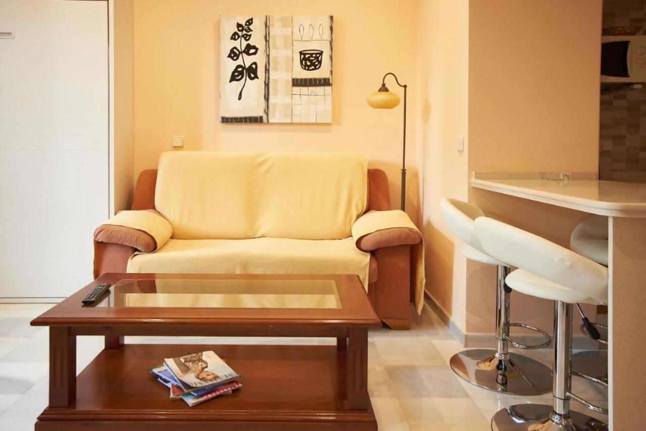 Apartamentos San Andrés Siviglia Esterno foto